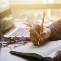 استخدام سناریو نویس اینستاگرام