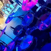 تراول درامز