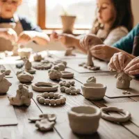 سفالگری و سرامیک برای کودک و بزرگسال