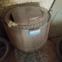 فروش دو عدد تنور گازی و وسایل نانوایی