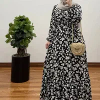 لباس زنانه در رنگ بندی