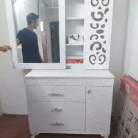 میز آرایشی