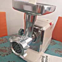 چرخ گوشت جنرال اصل و نونو