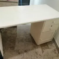 اهدایی میز تحریر