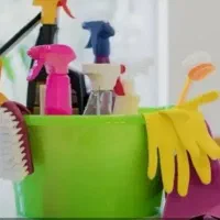 نیرو خانم جهت نظافت خوابگاه دخترانه
