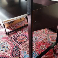 میز تحریر بدون خط و خش