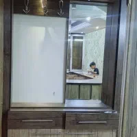 جاکفشی دیواری کاملا سالم و تمیز