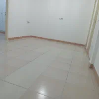 اپارتمان مرتب با موقعیت مکانی خوب