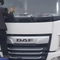 ترمیم انواع ترک و سنک خوردگی شیشه خودرو