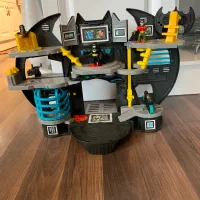قلعه اسباب بازی BATMAN