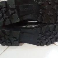 پوتین سربازی .      چرم  گاوی سایز47-مارک MKTF.