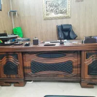 میز وصندلی در حد نو