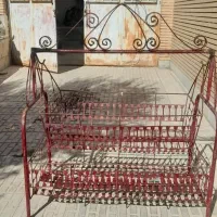 گهواره فلزی