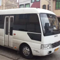 دربستی مینی بوس ایسوزو