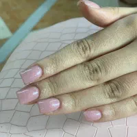 ترمیم و کاشت ناخن
