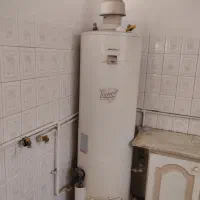 آبگرمکن ایستاده