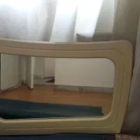 آینه برای روی کمد و دراور