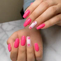 کاشت ناخن به همراه هدیه ژلیش پا