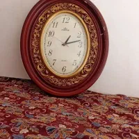 ساعت دیواری