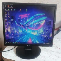 مانیتور مشکی ۱۷