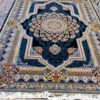 قالی ۶ متری آکبند دو عدد نصف قیمت بازار