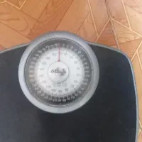 ترازوی  آنالوگ اصل المانی