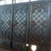 فروش در و پنجره چوبی آهنی وpvc