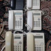 شش عدد تلفن رومیزی