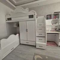 تخت دو طبقه همراه میز تحریر مارک بلوط