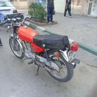 هندا۱۲۵مدل۸۲