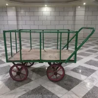 گاری چهار چرخ