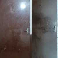 دوعدد درب چوبی