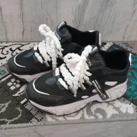 کفش اسپرت