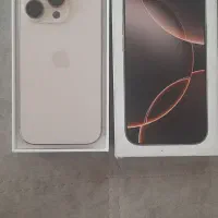 آیفون ۱۶ پرو ، لاک