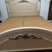 تخت دونفره باکفی