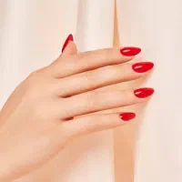 کلیه خدمات کاشت و ترمیم ناخن