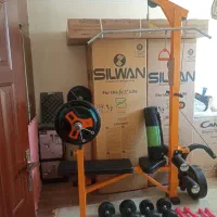 دستگاه بدنسازی وارداتی به همراه۱۵۰کیلو وزنه