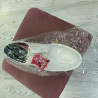 کفش سفید چرم مارک آقانژاد + پتوفرش