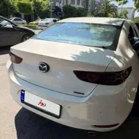 مزدا ۳ وارداتی صفر خشک