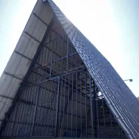 زمین و خانه نیمه کاره