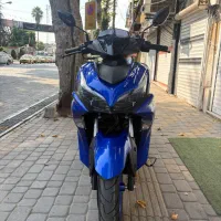 آیروکس آبی در حد
