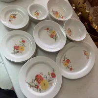 سرویس ملامین ۳۵ پارچه نو و استفاده نشده