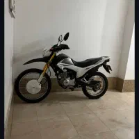 پرواز 200