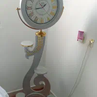 ساعت پایه دار