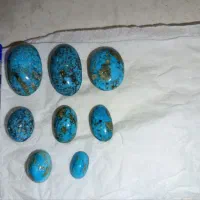 ۸عدد نگین فیروزه نیشابور