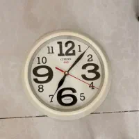 ساعت دیواری