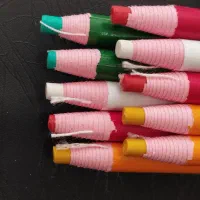 دستبند و مهره و نخ