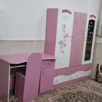 کمد بچه با میز تحریر