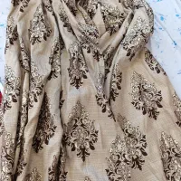 کنار پرده