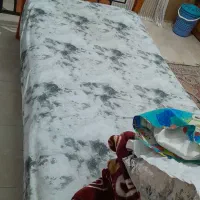 سرویس تخت خواب بدنه فلزی مشکی و چوب